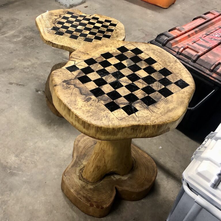 Slab chess tables designed by IGrow workers